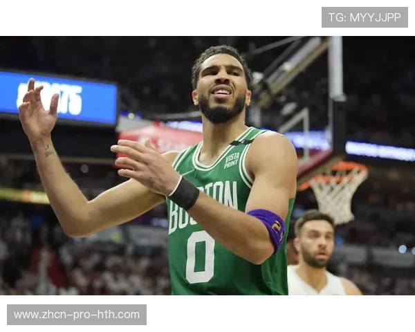 塔图姆抢断快攻反击，凯尔特人收获胜利